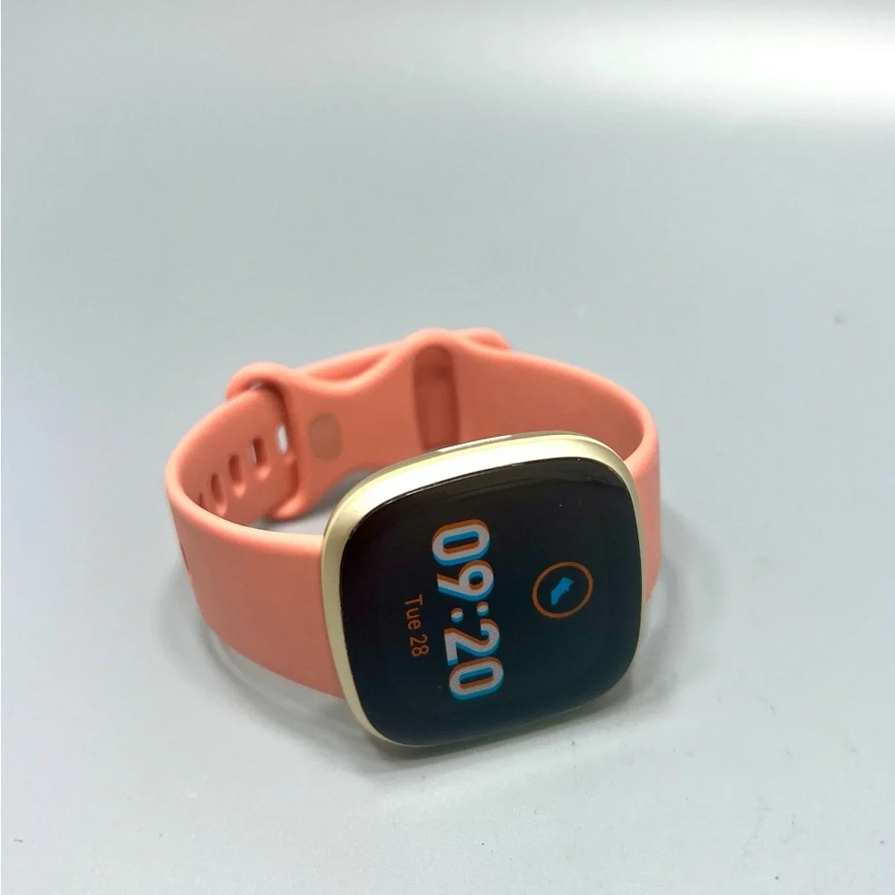 Fitbit Vera 2 For Spares Or Repair